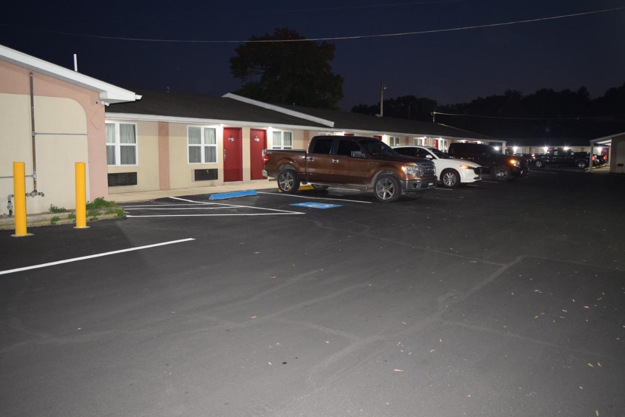 White Oaks Motel Pennsville/Carneys Point エクステリア 写真