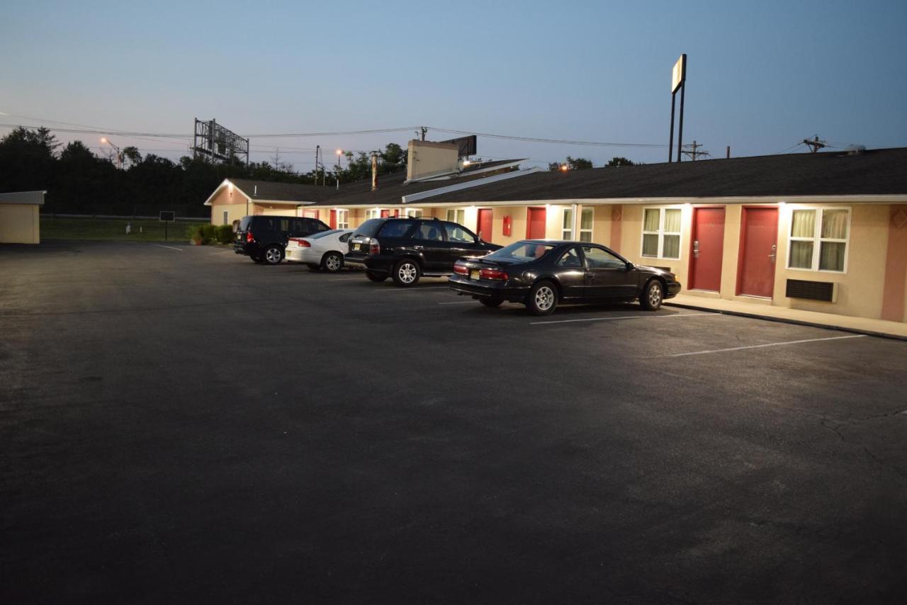 White Oaks Motel Pennsville/Carneys Point エクステリア 写真